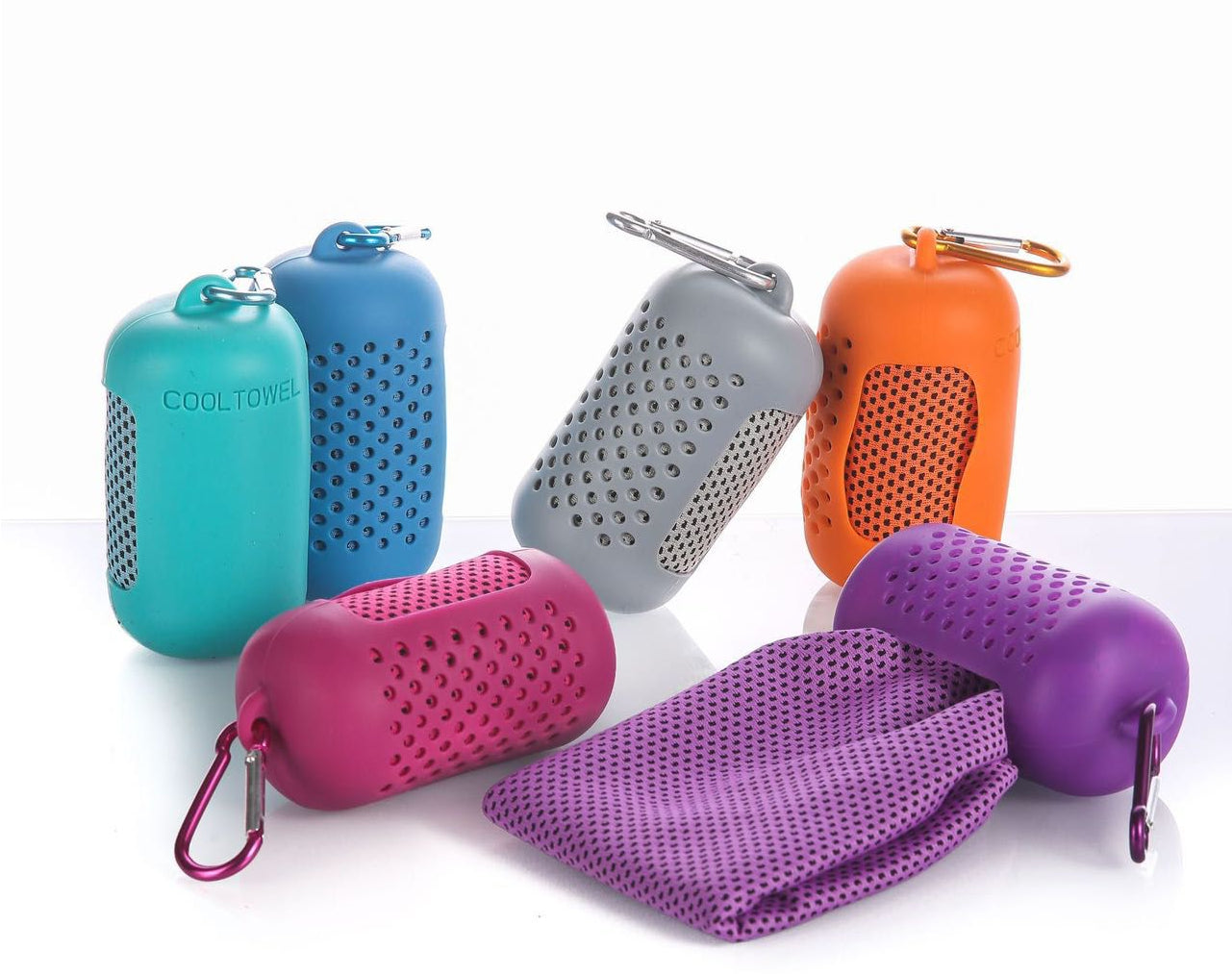 מגבת אימון משולבת נרתיק סיליקון ושאקל לתלייה